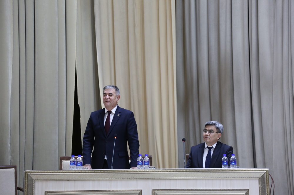 Студентам Национального университета презентовано исследование по оценке влияния вступления Узбекистана в ЕАЭС